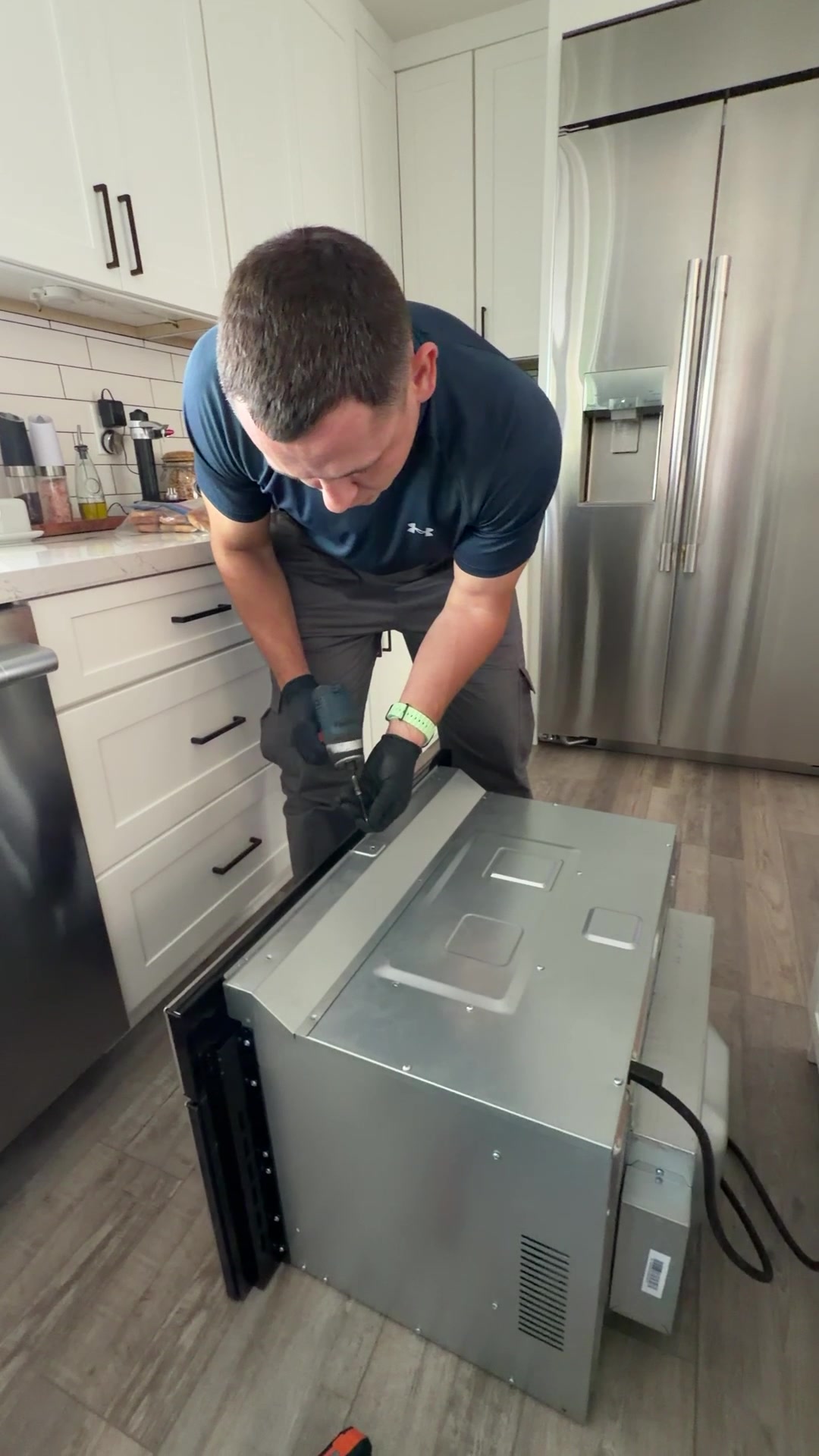 Oven range pulled out for repair